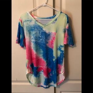 Tie dye shirt; Size: Large; Mint condition.